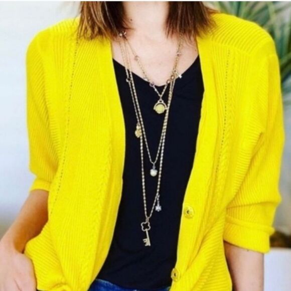 CAbi style #5637 Sunny Sweater, slightly cropped, 4 snap closure, cotton blend S - Picture 8 of 10